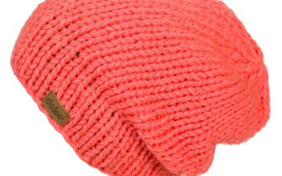 Căciulă tricotată manual DOKE Coral Beanie