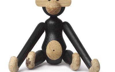 Statuetă din lemn masiv de stejar Kay Bojesen Denmark Monkey Hanging
