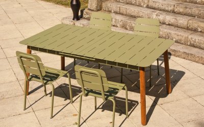 Set mobilier metalic de grădină Ezeis Alicante, verde olive