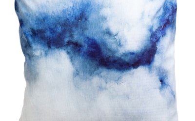 Pernă decorativă albastră-albă 45×45 cm Abstract – JAHU collections