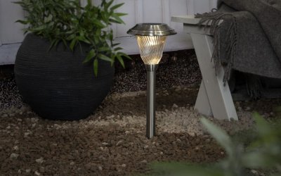 Corp de iluminat solar de grădină cu LED-uri din oțel inoxidabil Star Trading Barcelona, înălțime 41 cm