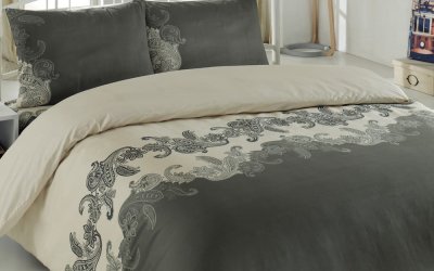 Lenjerie de pat cu cearșaf pentru pat dublu Mixscarlet, 200 x 220 cm