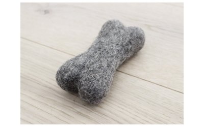 Jucărie în formă de os pentru animale, din lână Wooldot Pet Bones, lungime 14 cm, maro nucă