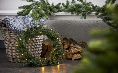 Coroniță de Crăciun cu becuri LED Star Trading Thuja, ø 40 cm
