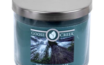Lumânare parfumată în recipient de sticlă Goose Creek Woodland Moss, 35 ore de ardere