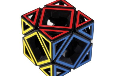 Puzzler mecanic RecentToys Skewb Cube