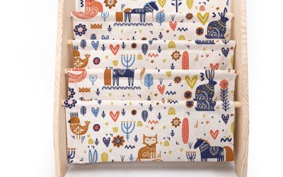 Bibliotecă pentru copii din material textil bej 60×70 cm Nordic – Folkifreckles